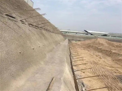 深泽河道边坡加固